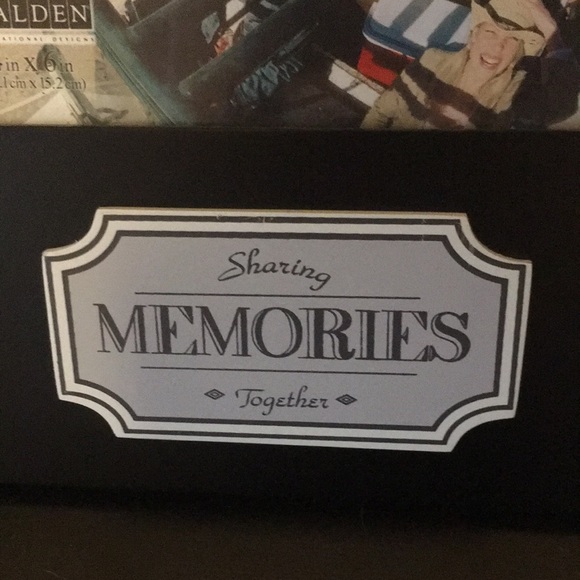 4x6 black picture frame - Picture 4 of 4